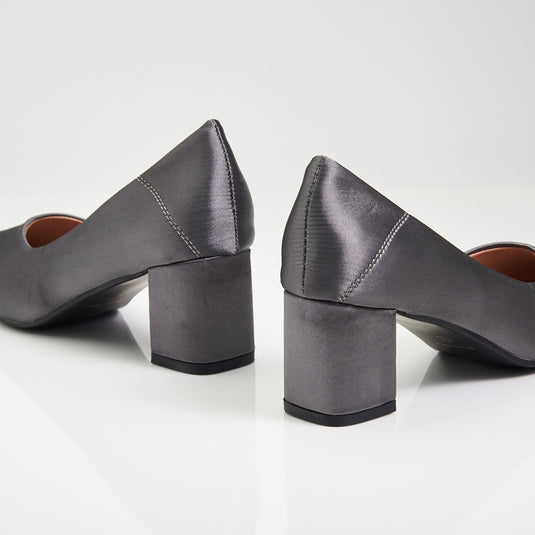 Mid Block Heels Pointed Court Shoes